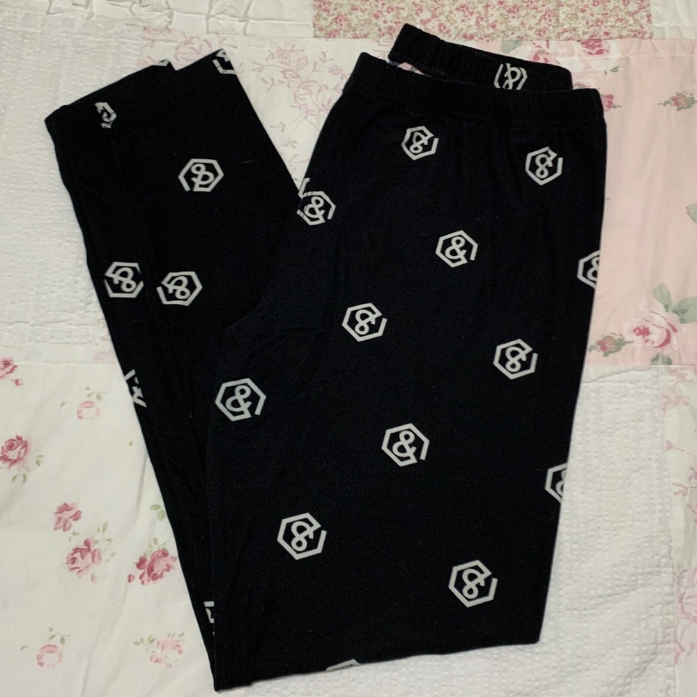 Take 50% off Agnes & Dora Logo leggings